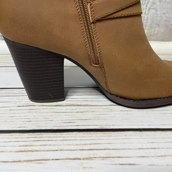 NEW Women's Just Fab Cognac Brown Ankle Booties Shoes Business Casual Dressy - Picture 8 of 9
